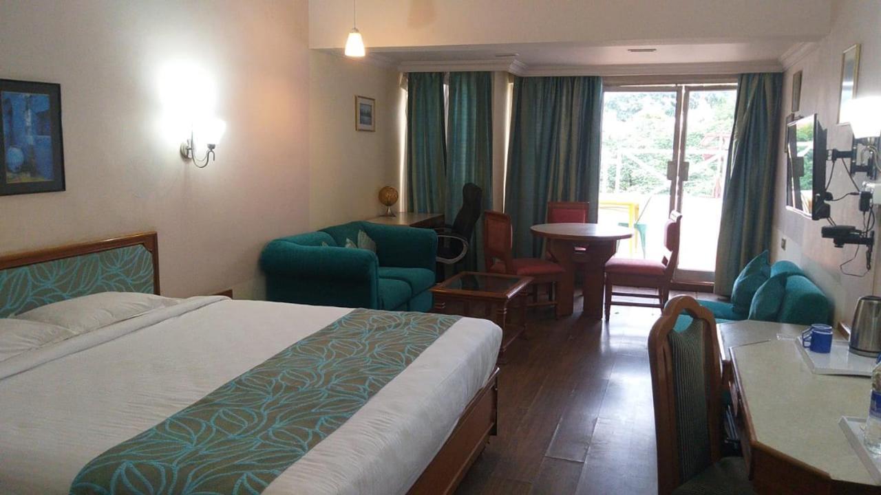 Maya'S Kings Kourt Mysore Extérieur photo